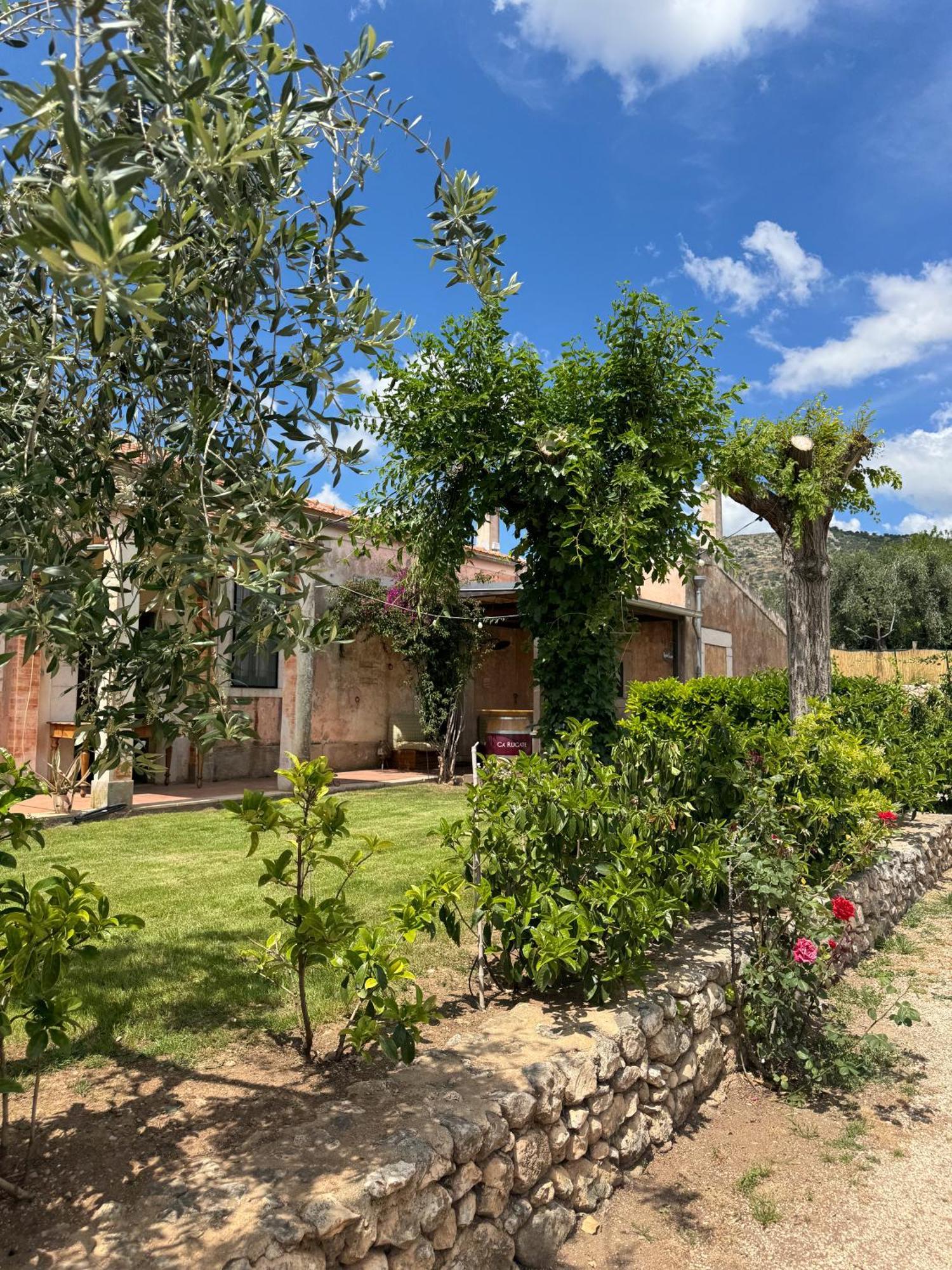 Signor Cesare Agrobistrot B&B San Giovanni Rotondo Exteriör bild